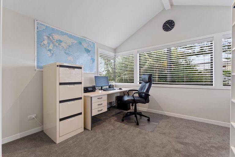 Photo of property in 53a Kowhai Road, Mairangi Bay, Auckland, 0630
