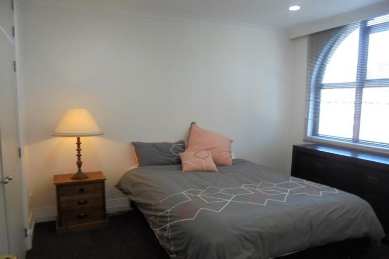 Photo of property in Kelvin House, 6e/16 The Terrace, Wellington Central, Wellington, 6011