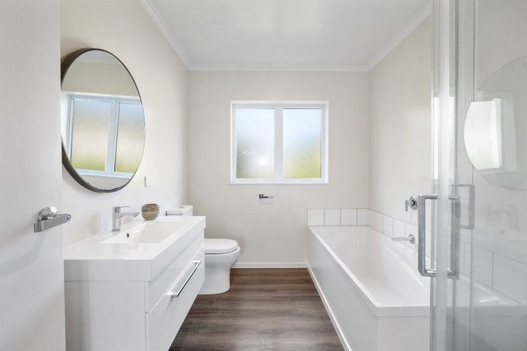Photo of property in 34 Trelawny Terrace, Grenada Village, Wellington, 6037