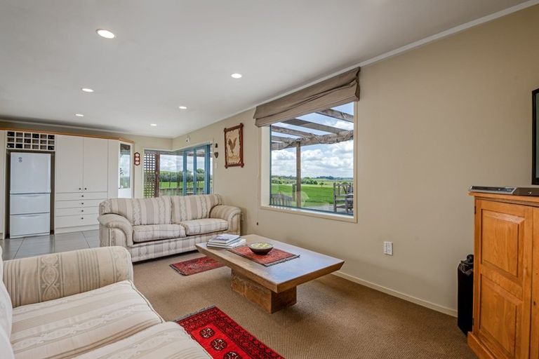 Photo of property in 47 Viles Road, Bulls, 4894