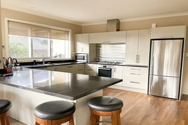 Photo of property in 10 Windsor Street, Terrace End, Palmerston North, 4410