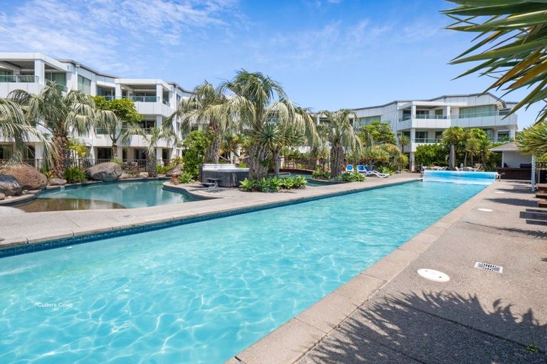 Photo of property in 311/136 Marine Parade, Mount Maunganui, 3116