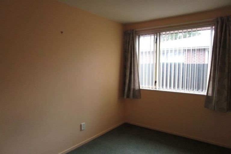 Photo of property in 41 Seymour Street, Hornby, Christchurch, 8042