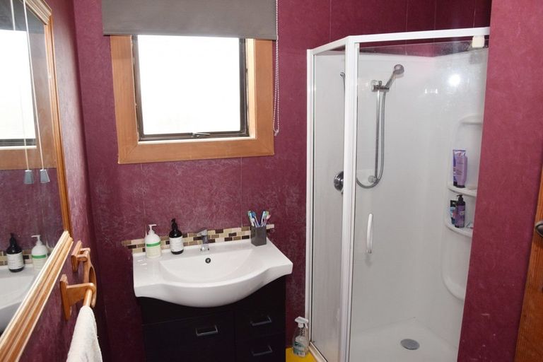 Photo of property in 74 Dalry Street, Wallacetown, 9816