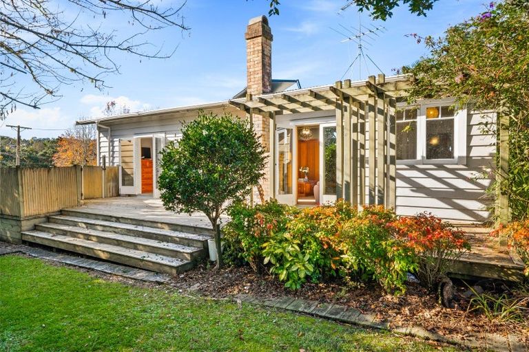 Photo of property in 391 Pine Valley Road, Dairy Flat, Silverdale, 0992