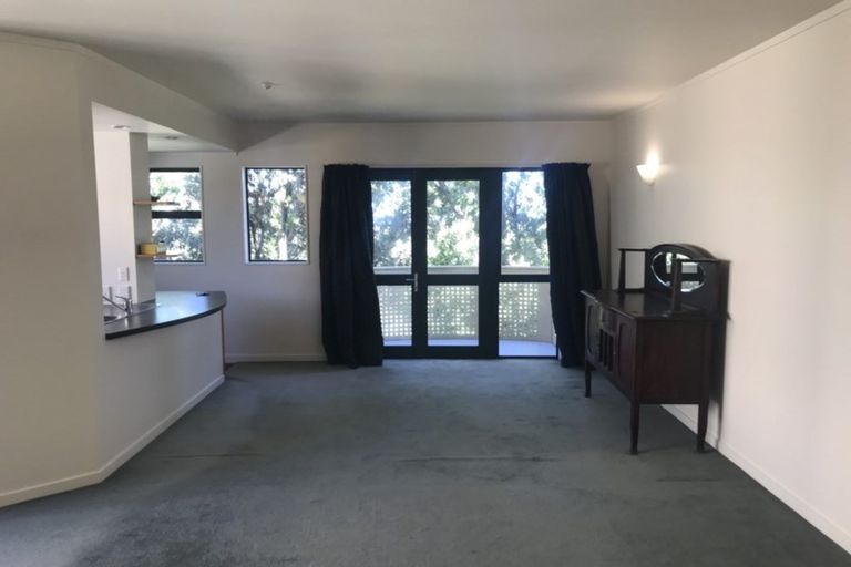 Photo of property in 566m Adelaide Road, Berhampore, Wellington, 6023