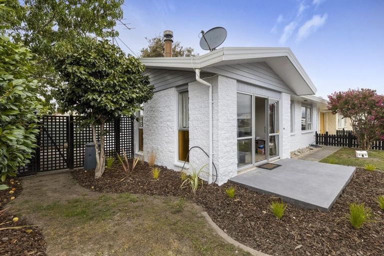 Photo of property in 42c Hutcheson Street, Mayfield, Blenheim, 7201