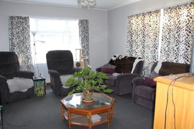 Photo of property in 19 Hassall Street, Parkside, Timaru, 7910