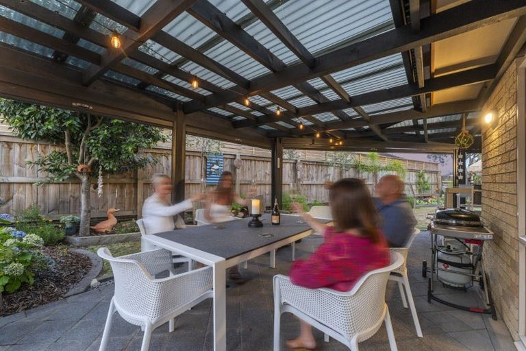 Photo of property in 29 Mcleod Place, Papamoa Beach, Papamoa, 3118