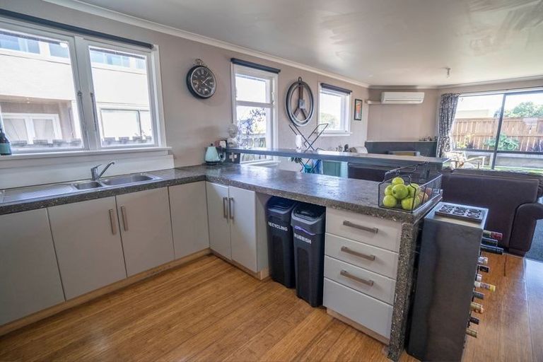 Photo of property in 329 North Road, Waikiwi, Invercargill, 9810