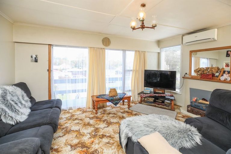 Photo of property in 22 Willoughby Street, Paeroa, 3600