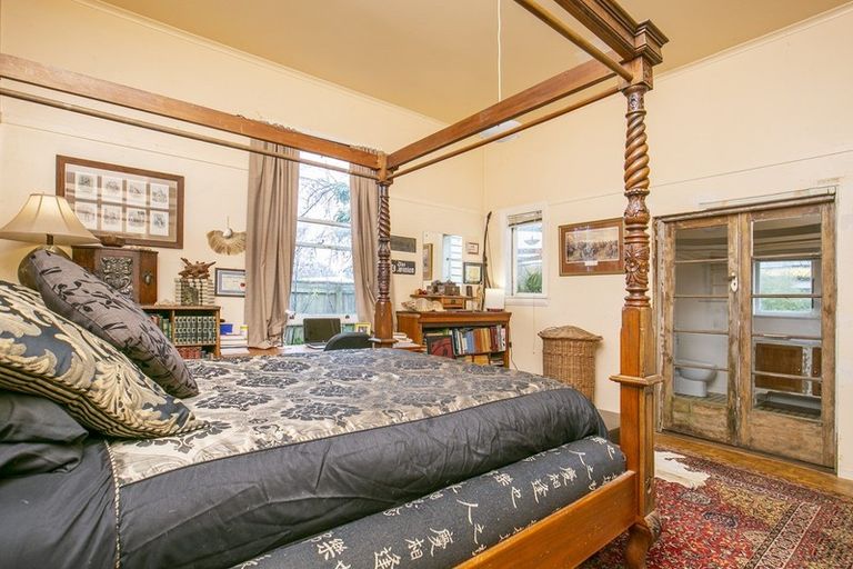 Photo of property in 1 Tyne Street, Carterton, 5713