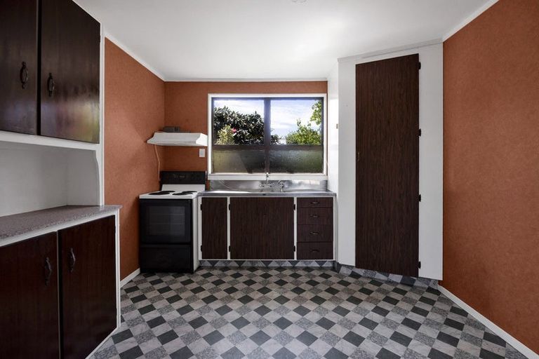 Photo of property in 61 Ngatai Street, Manaia, 4612