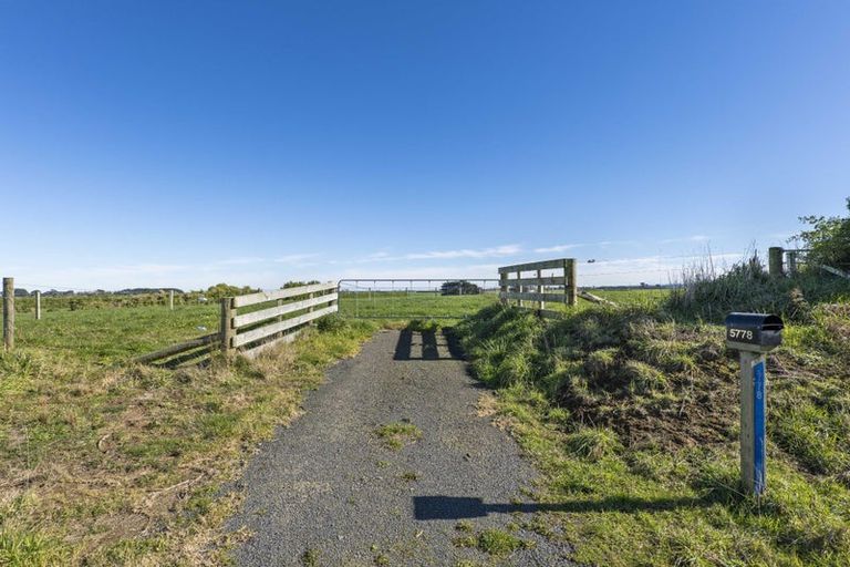 Photo of property in 5778 Mountain Road, Normanby, Hawera, 4673