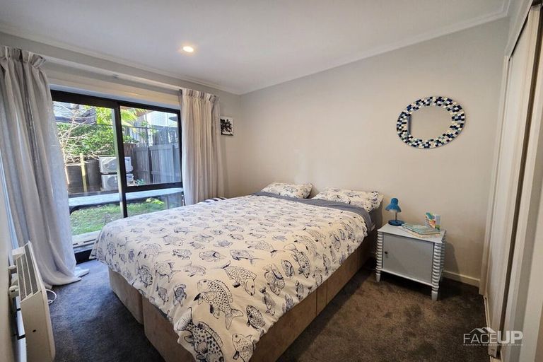 Photo of property in 4/35 Marine Parade, Hobsonville, Auckland, 0616