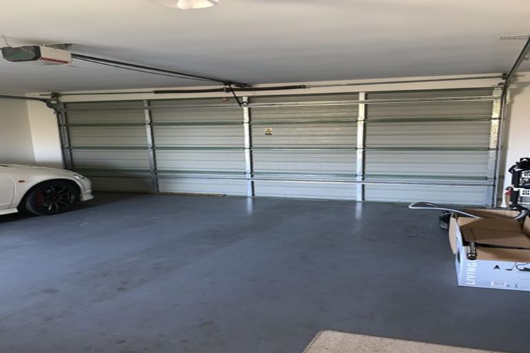 Photo of property in 1 Baltic Place, Northwood, Christchurch, 8051