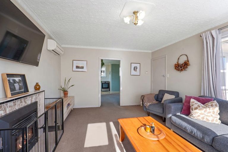 Photo of property in 132 Grimseys Road, Redwood, Christchurch, 8051