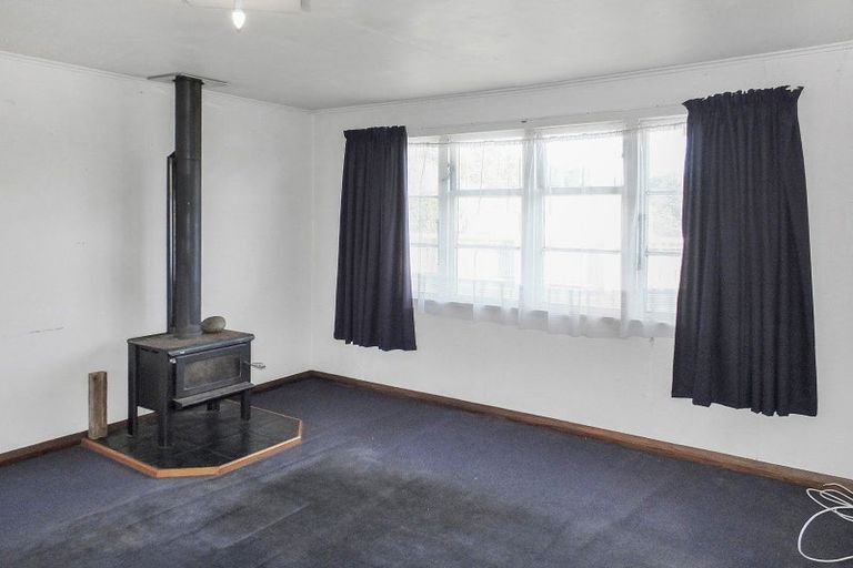 Photo of property in 43b Johnston Street, Foxton, 4814