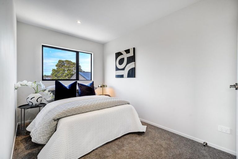 Photo of property in 79c Gallony Avenue, Massey, Auckland, 0614
