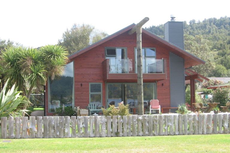 Photo of property in 9 Acacia Road, Lake Okareka, Rotorua, 3076