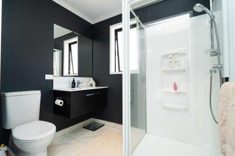 Photo of property in 5 Tide Lane, Whitby, Porirua, 5024