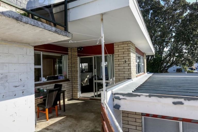 Photo of property in 1/194 Powderham Street, New Plymouth, 4310