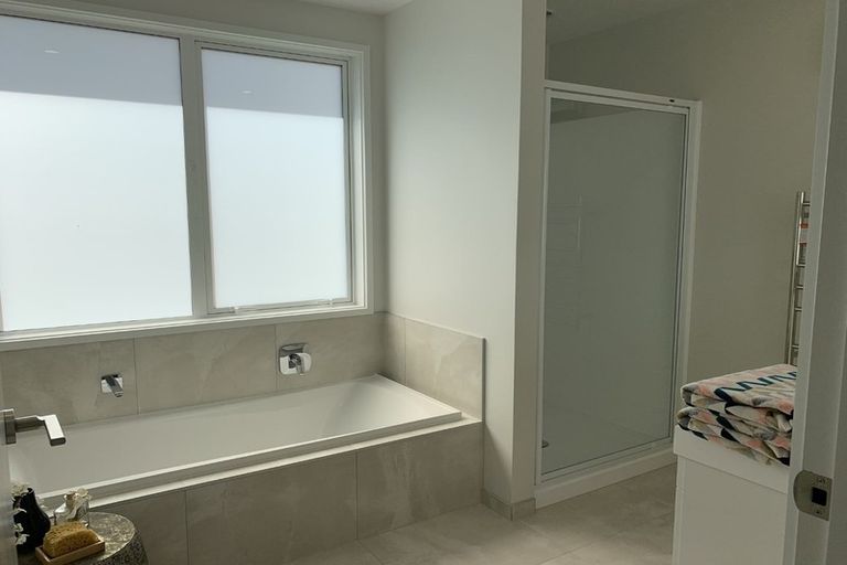 Photo of property in 41 Saint Pauls Drive, Brookfield, Tauranga, 3110