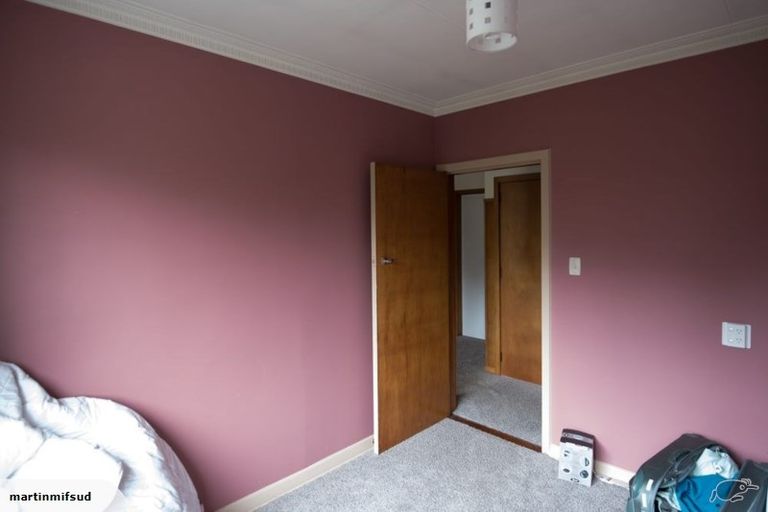 Photo of property in 24 Wharfdale Street, Macandrew Bay, Dunedin, 9014