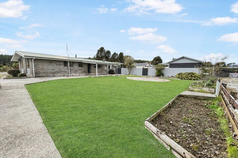 Photo of property in 18 Lake Kaniere Road, Blue Spur, Hokitika, 7811