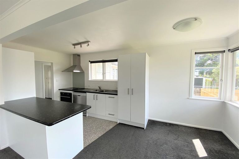 Photo of property in 85 Sturges Road, Henderson, Auckland, 0612