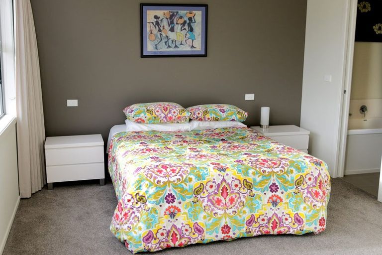 Photo of property in The Strand, 5/16 Ronald Street, Strandon, New Plymouth, 4312