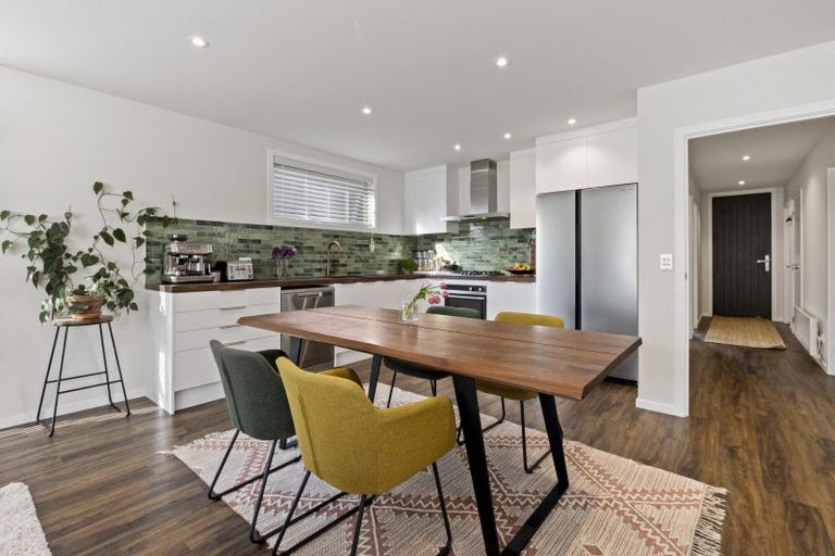 Photo of property in 33 Dewar Street, Lake Hayes, Queenstown, 9304