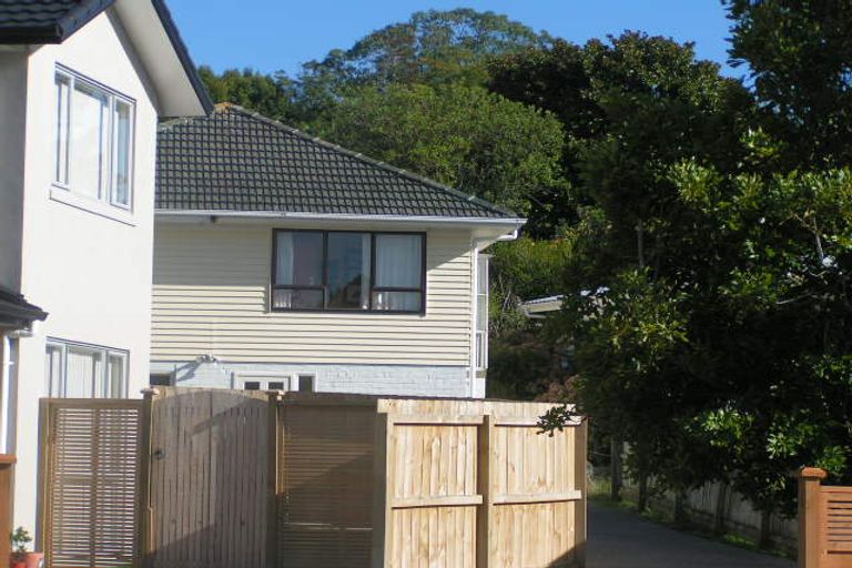 Photo of property in 1/4 Merriefield Avenue, Forrest Hill, Auckland, 0620
