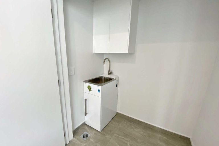 Photo of property in 28/27 Harewood Road, Papanui, Christchurch, 8053