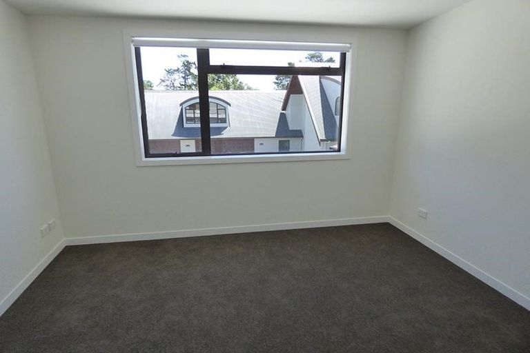 Photo of property in 22 Pohutukawa Road, Whenuapai, Auckland, 0618