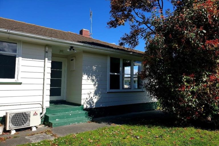 Photo of property in 65 Cottrell Crescent, Onekawa, Napier, 4110