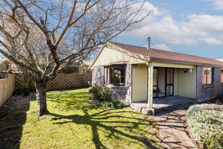 Photo of property in 68 Chedworth Avenue, Chedworth, Hamilton, 3210