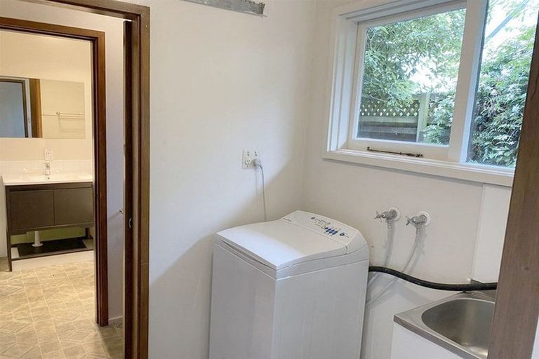 Photo of property in 146a Yaldhurst Road, Sockburn, Christchurch, 8042