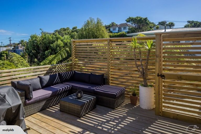 Photo of property in 71 Mills Road, Brooklyn, Wellington, 6021