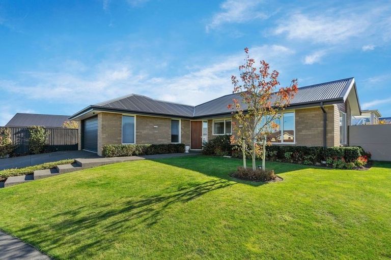 Photo of property in 14 Navy Loop, Rolleston, 7614