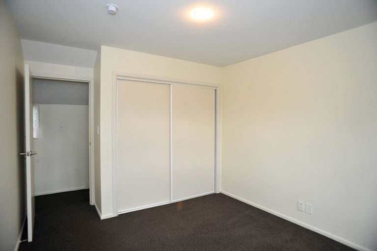 Photo of property in 2/4 Sheldon Street, Woolston, Christchurch, 8023
