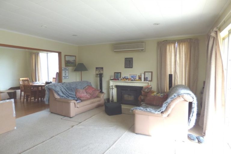 Photo of property in 212 Horndon Street, Darfield, 7510