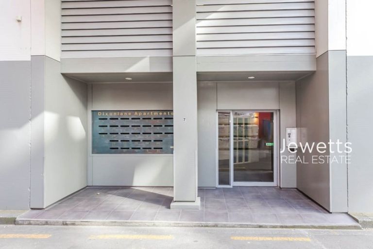 Photo of property in Dixonlane Apartments, 8/7 Feltex Lane, Te Aro, Wellington, 6011