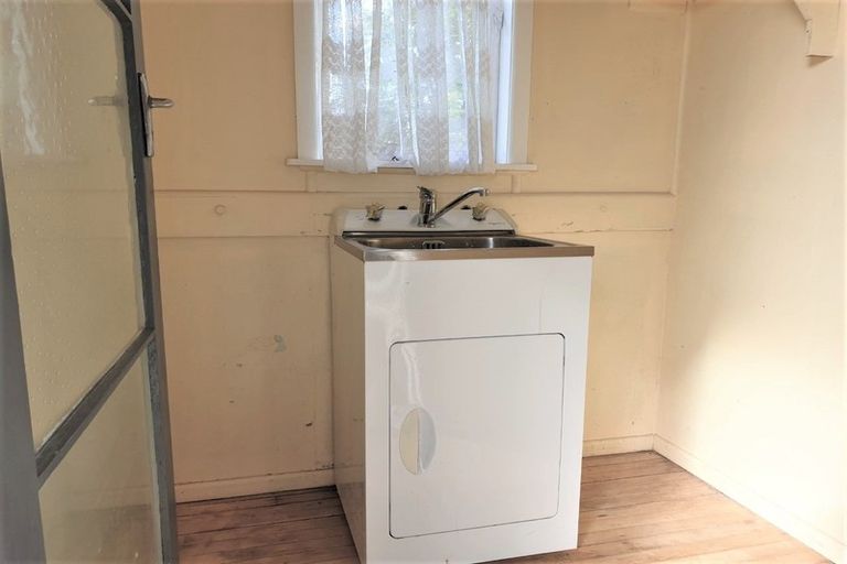 Photo of property in 114 Conway Street, Mayfair, Hastings, 4122