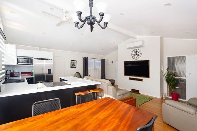 Photo of property in 2 York Place, Matamata, 3400