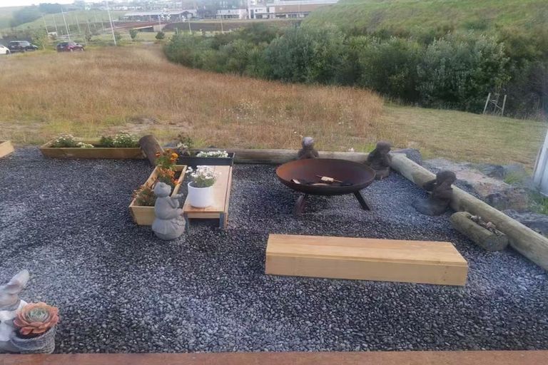 Photo of property in 9 Tikati Rise, Long Bay, Auckland, 0630