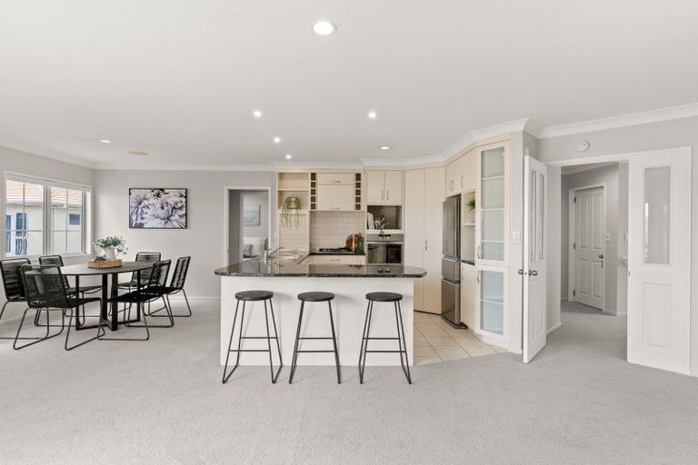 Photo of property in 86 Muricata Avenue, Mount Maunganui, 3116