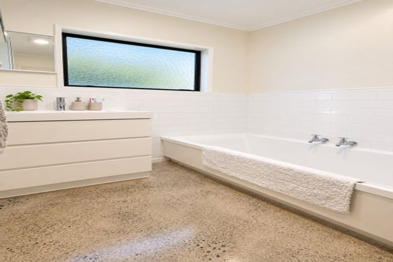 Photo of property in 10a Aintree Place, Mount Maunganui, 3116
