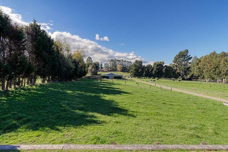 Photo of property in 214 Central Road, Hamurana, Rotorua, 3096