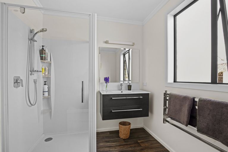 Photo of property in 2 Chapple Street, Alexandra, 9320